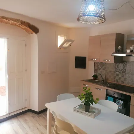 Duomodue Con Terrazza Vista Mare 펜션